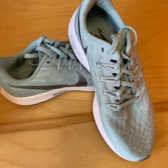 Nike Shoes - Nike Zoom Pegasus 36